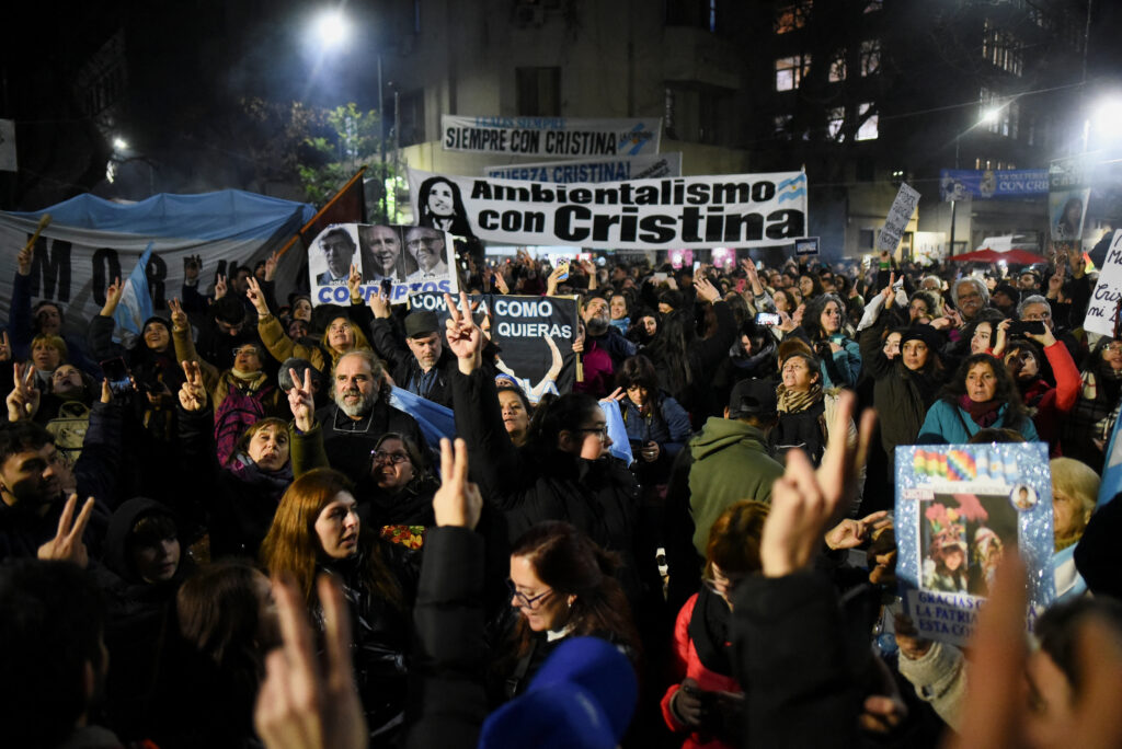 Argentina judge approves house arrest for ex president kirchner
